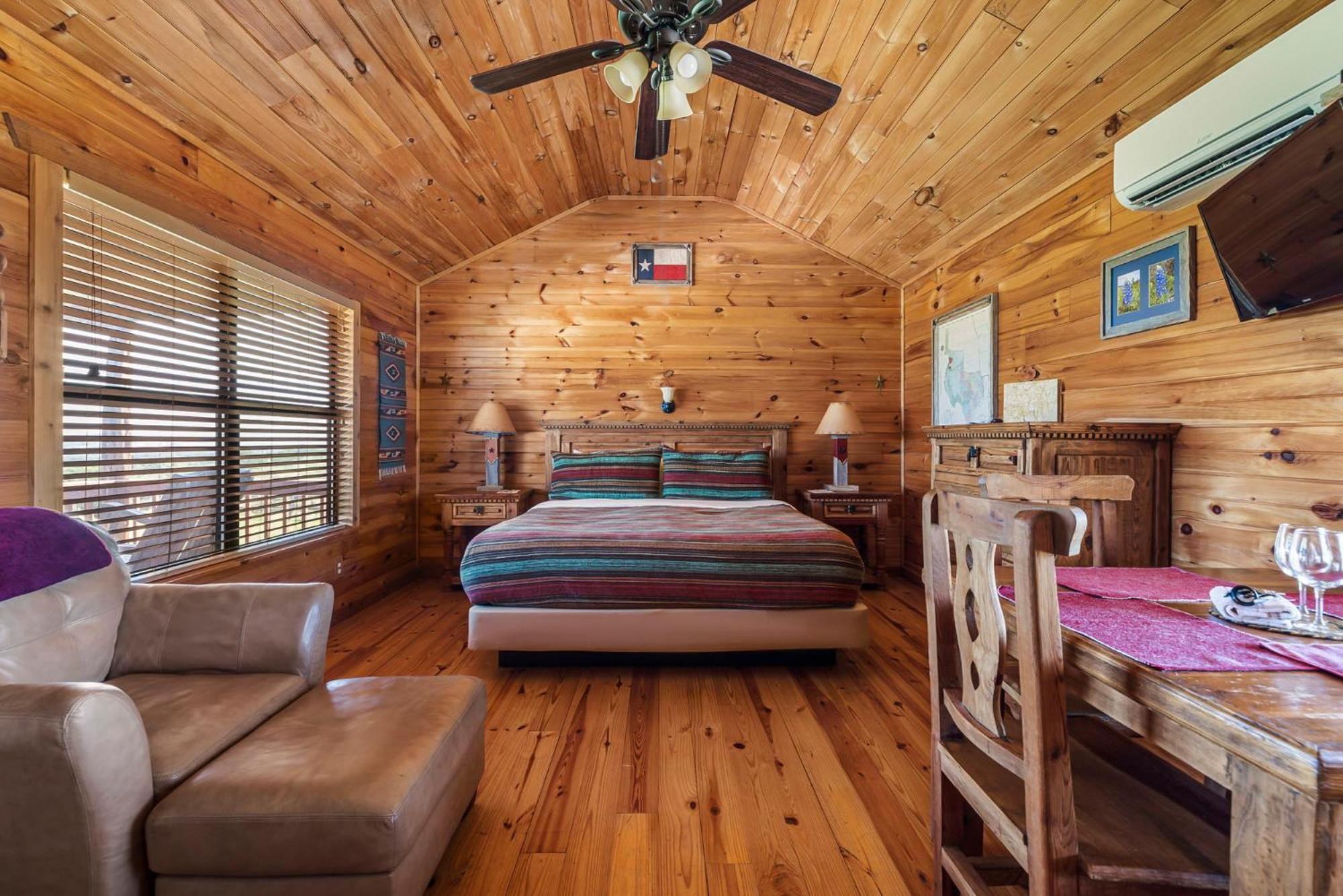 Enchanted Rockview Cabins Crabapple Экстерьер фото